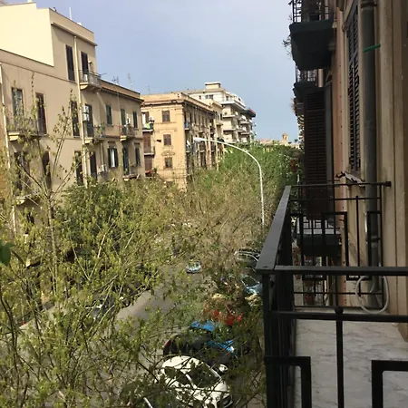 A Casa Da Carlo * Palermo